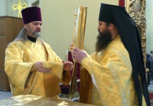 Божественная литургия в храме в честь Покрова Пресвятой Богородицы г. Саратова