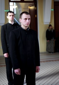 Вечернее богослужение на Архиерейском подворье — храме во имя святого апостола и евангелиста Иоанна Богослова