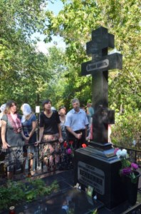 В память о новомучениках Саратовских