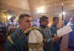 Божественная литургия в храме в честь Рождества Пресвятой Богородицы г.Саратова