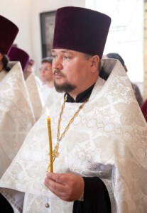Митрополит Лонгин совершил отпевание иерея Александра Сычева