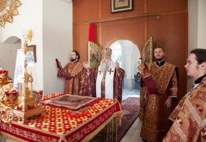 Божественная литургия на Архиерейском подворье – храме в честь иконы Божией Матери «Утоли моя печали» г.Саратова