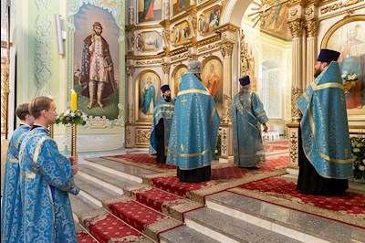 Всенощное бдение в Покровском храме г. Саратова