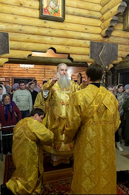 Митрополит Лонгин совершил Великое освящение храма Преображения Господня р.п. Соколовый