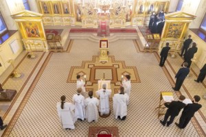 Царские часы и Изобразительны на Архиерейском подворье — в храме во имя святого апостола и евангелиста Иоанна Богослова при Саратовской православной духовной семинарии г. Саратова