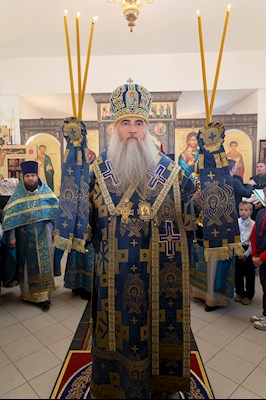 Божественная литургия в храме в честь Владимирской иконы Божией Матери с. Багаевка
