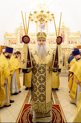 Божественная литургия в храме в честь святителя Иоанна Златоуста в п. Зональный г. Саратова