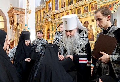 Литургия Преждеосвященных Даров и монашеский постриг в Свято-Алексиевском женском монастыре г. Саратова