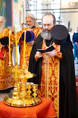 Митрополит Игнатий совершил всенощное бдение в Свято-Никольском мужском монастыре г. Саратова