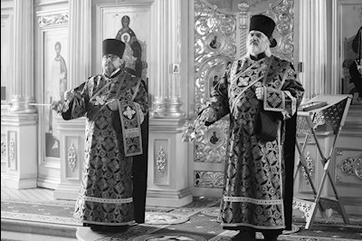 Митрополит Игнатий совершил Литургию Преждеосвященных Даров в храме святого апостола и евангелиста Иоанна Богослова при СПДС