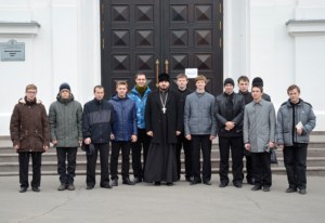 Для учащихся Саратовской православной духовной семинарии организована экскурсия по храмам Саратова