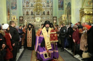В Саратов принесена чудотворная Феодоровская икона Божией Матери