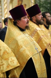 Митрополит Лонгин совершил Великую Рождественскую вечерню в Покровском храме Саратова