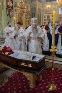 Митрополит Лонгин совершил отпевание Аллы Дмитриевны Стрелковой