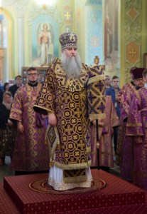 Всенощное бдение в храме в честь Покрова Пресвятой Богородицы г.Саратова