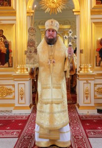 Божественная литургия на Архиерейском подворье — храме во имя святого апостола и евангелиста Иоанна Богослова при Саратовской православной духовной семинарии