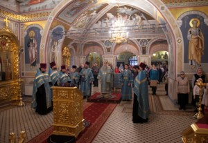 Полиелейная утреня в Свято-Троицком кафедральном соборе г.Саратова