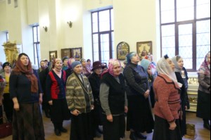 Всенощное бдение на Архиерейском подворье – храме во имя преподобного Серафима Саровского г.Саратова