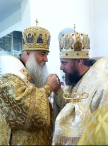 Божественная литургия в храме святых первоверховных апостолов Петра и Павла г. Красноармейска
