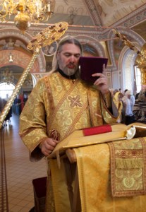Божественная литургия в Свято-Троицком кафедральном соборе г.Саратова