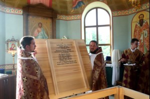 Митрополит Лонгин совершил Великое освящение Вознесенского храма Вознесенско-Пантелеимоновской церкви с. Усть-Курдюм