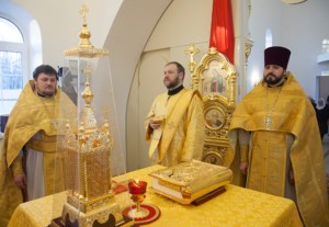 Совершена первая Литургия в новом храме на Увекском кладбище г.Саратова