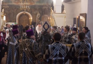 Литургия Преждеосвященных Даров в храме Покрова Пресвятой Богородицы г. Покровска (Энгельса)