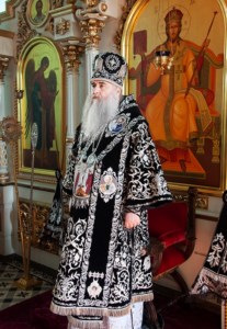 Вечерня с выносом Плащаницы Спасителя в храме в честь Сошествия Святого Духа города Саратова