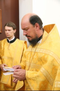 Божественная литургия в храме в честь Нерукотворного Образа Спасителя г. Саратова