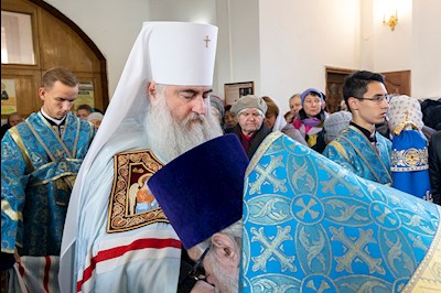 Божественная литургия в храме в честь Казанской иконы Божией Матери г. Саратова