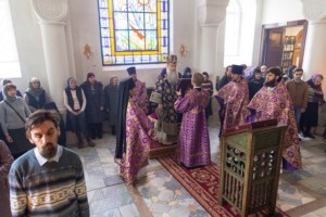 Литургия Преждеосвященных Даров в храме в честь иконы Божией Матери «Утоли моя печали» г. Саратова