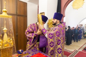 Божественная литургия в храме во имя святой великомученицы Екатерины г. Саратова