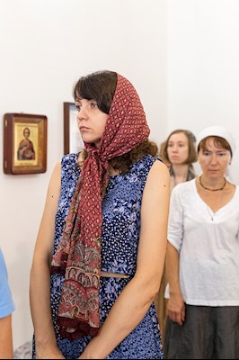 Божественная литургия в храме во имя святителя Митрофана, епископа Воронежского, г.Саратова