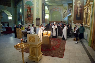 Совершена панихида по протоиерею Николаю Земцову