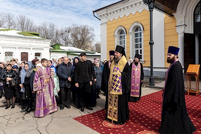 В Саратове и Покровске прошел автомобильный крестный ход со святынями Саратовской митрополии