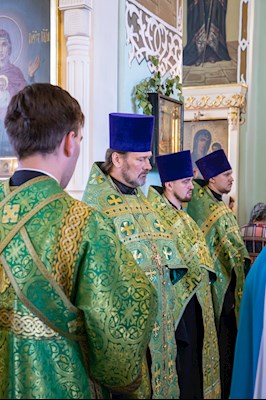 Митрополит Игнатий совершил всенощное бдение в Свято-Духовском соборе г. Саратова