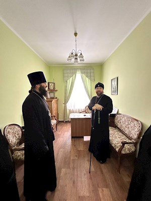 Митрополит Игнатий посетил кафедральный собор в Вольске