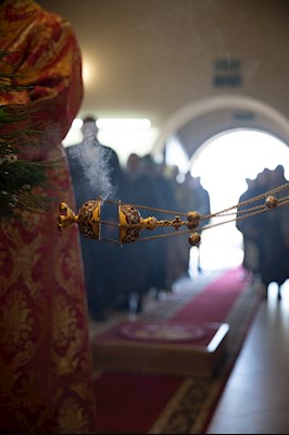 Митрополит Игнатий совершил Божественную литургию пасхальным чином в храме святого пророка Илии п. Сенной Вольского района