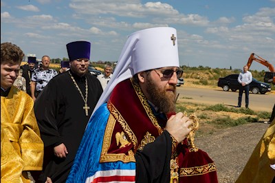 Митрополит Игнатий совершил освящение закладного камня на месте строительства Княже-Владимирского собора г. Саратова