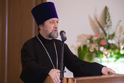 Митрополит Игнатий вручил дипломы выпускникам СПДС