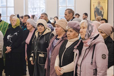 Архиереи Саратовской митрополии совершили Божественную литургию в соборном храме святого благоверного князя Александра Невского г. Ртищево