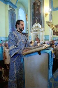Божественная литургия в храме в честь Казанской иконы Божией Матери г. Петровска