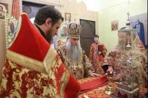 Божественная литургия в храме во имя мучениц Веры, Надежды, Любови и матери их Софии поселка Светлый Татищевского района