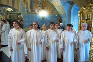 Крещальная литургия в Свято-Троицком кафедральном соборе города Саратова