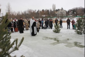 На Волге в селе Пристанное совершен чин Великого освящения воды