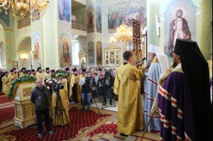 Встреча святых мощей святого равноапостольного князя Владимира и Всенощное бдение в храме в честь Покрова Пресвятой Богородицы г.Саратова