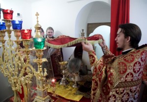 Божественная литургия в Свято-Алексиевском женском монастыре г. Саратова