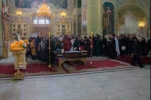 Митрополит Лонгин совершил отпевание Аллы Дмитриевны Стрелковой