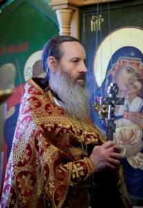 Божественная литургия в тюремном храме во имя святителя и чудотворца Николая при ОТБ №1 г. Саратова