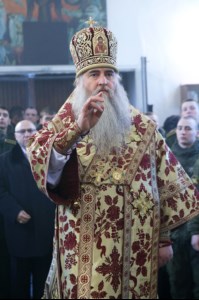 Божественная литургия в храме в честь Воздвижения Честнаго и Животворящего Креста Господня на территории Вольского военного института материального обеспечения